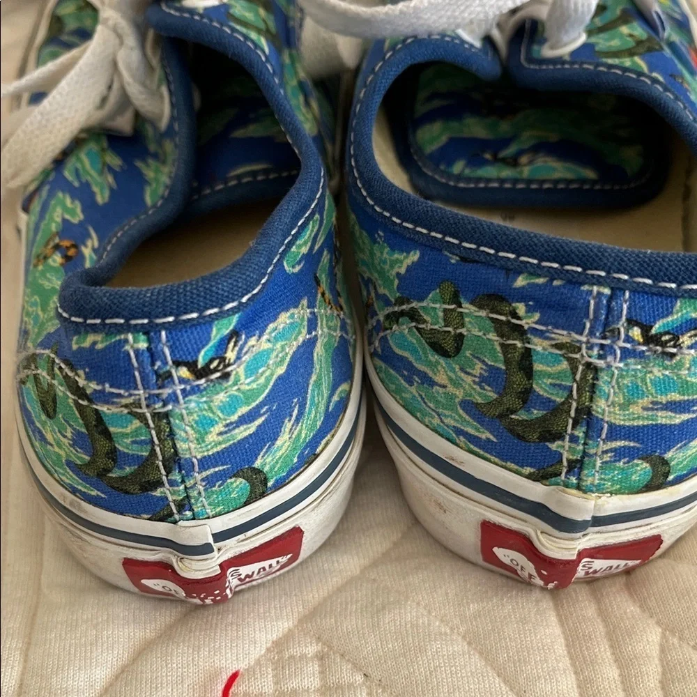 Vans kids vibrant